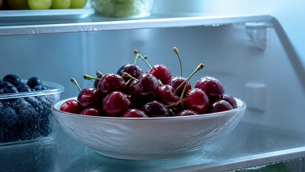 Pas dans la corbeille : les cerises se conservent bien mieux à cet endroit-là